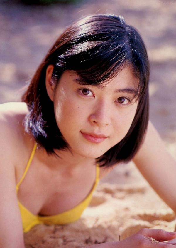 上野樹里 上野树里  Juri Ueno 上野树里《JURI First》写真集，早期纯真海滩假日，清纯清新少女风第16张图片