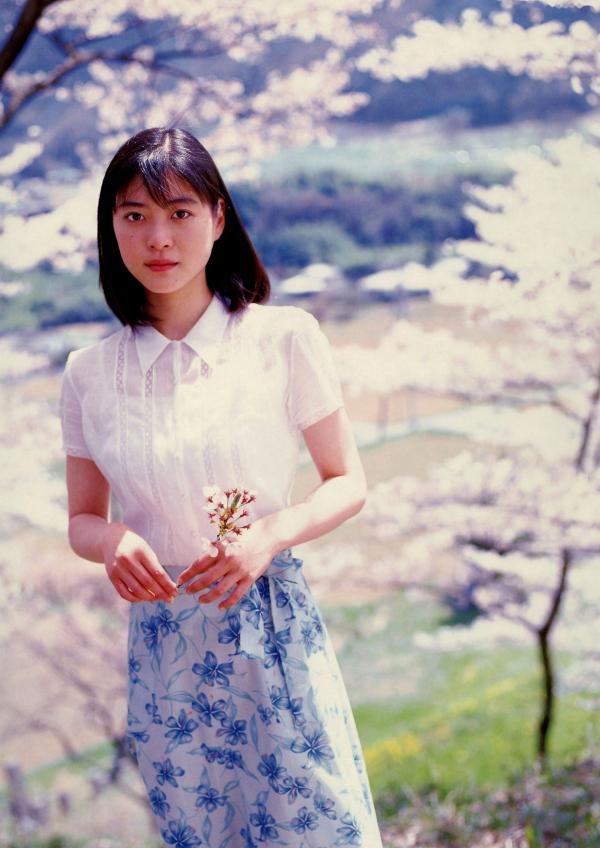 上野樹里 上野树里  Juri Ueno 上野树里《JURI First》写真集，早期纯真海滩假日，清纯清新少女风第23张图片