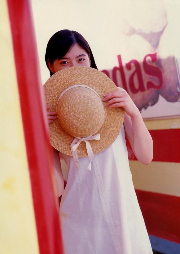 上野樹里 上野树里  Juri Ueno 上野树里《JURI First》写真集，早期纯真海滩假日，清纯清新少女风第47张图片