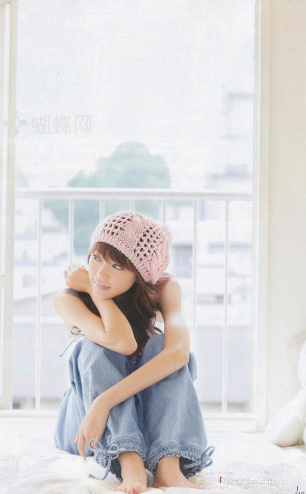 桐谷美玲 桐谷美玲  PB写真集_桐谷美玲《美玲さんの生活》高清：清新旅拍、冬日参拜与阳光海滩度假记录第3张图片