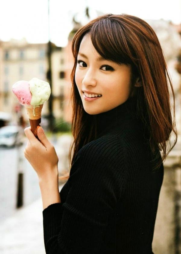 深田恭子 深田恭子  PB写真集_深田恭子《(un)touch》高清大图，女神写真私房居家与户外街拍，展现多面性感诱惑魅力 [97P]第36张图片