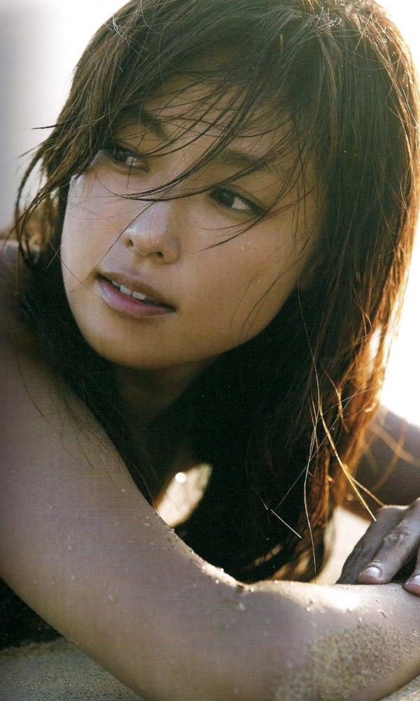 深田恭子 深田恭子  深田恭子《Down to earth》海岛户外写真集，清纯女神性感比基尼秀诱惑风景，高清唯美视觉盛宴第17张图片