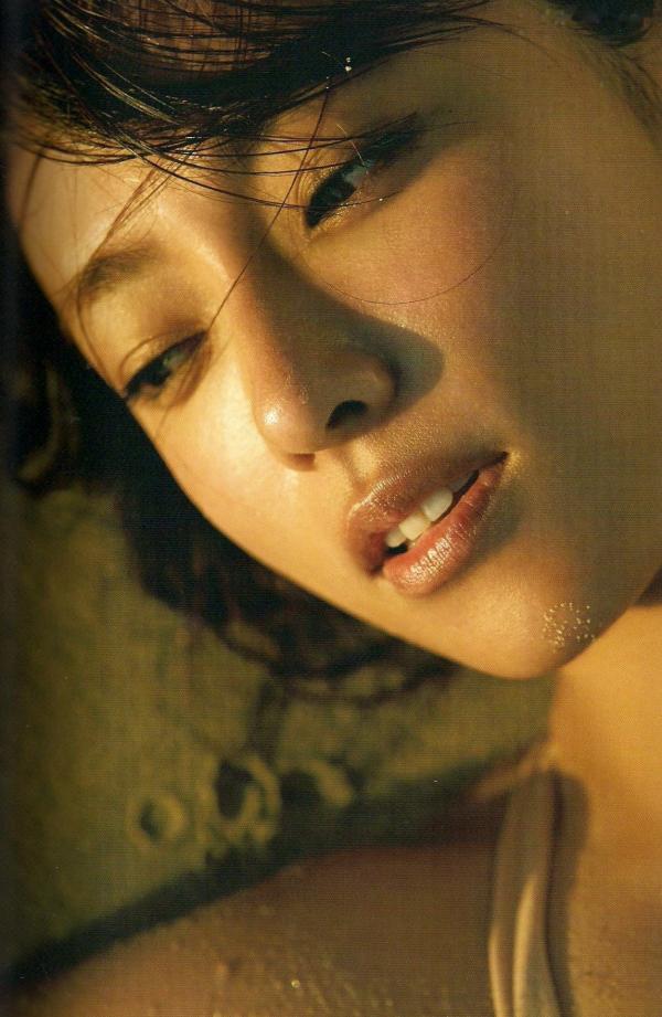 深田恭子 深田恭子  深田恭子《Down to earth》海岛户外写真集，清纯女神性感比基尼秀诱惑风景，高清唯美视觉盛宴第22张图片
