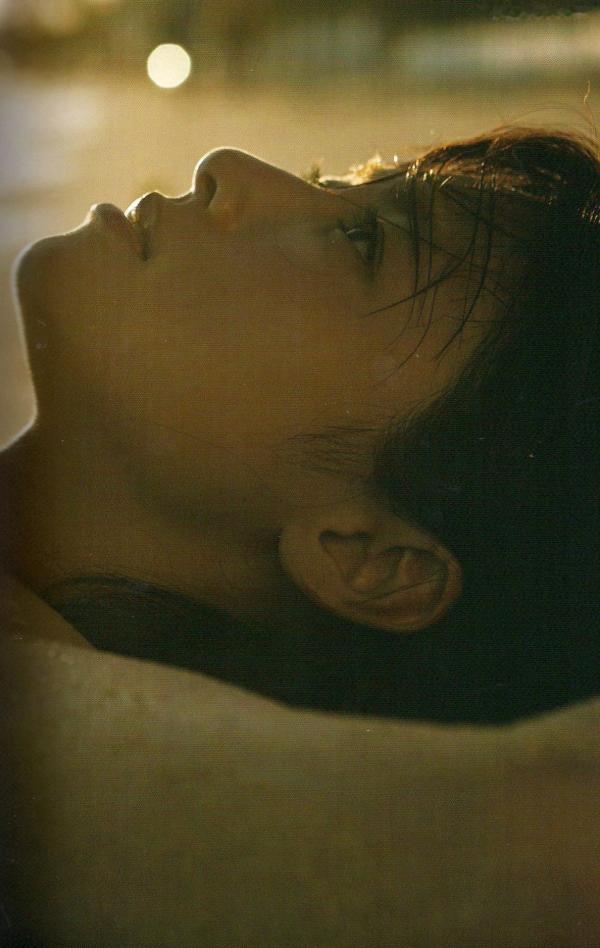 深田恭子 深田恭子  深田恭子《Down to earth》海岛户外写真集，清纯女神性感比基尼秀诱惑风景，高清唯美视觉盛宴第27张图片