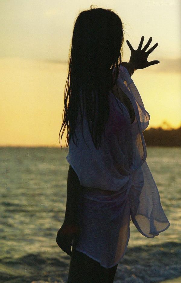 深田恭子 深田恭子  深田恭子《Down to earth》海岛户外写真集，清纯女神性感比基尼秀诱惑风景，高清唯美视觉盛宴第33张图片
