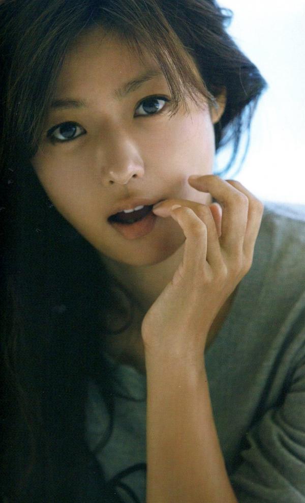 深田恭子 深田恭子  深田恭子《Down to earth》海岛户外写真集，清纯女神性感比基尼秀诱惑风景，高清唯美视觉盛宴第63张图片
