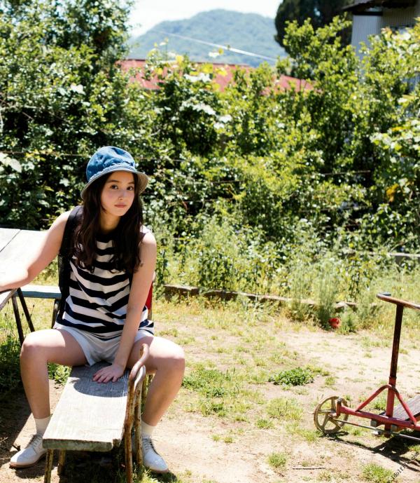 佐々木希 佐佐木希  佐々木希《かくしごと》精选写真集：清新灵动，解锁治愈系女神的居家视觉魅力第56张图片
