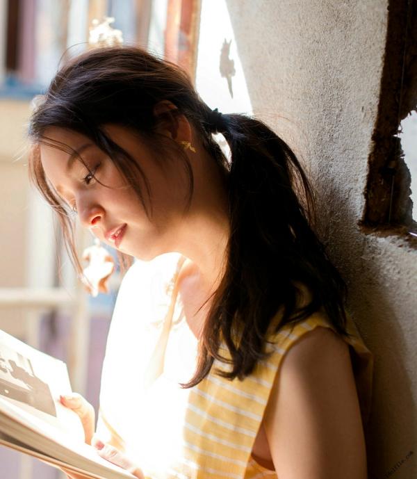 佐々木希 佐佐木希  佐々木希《かくしごと》精选写真集：清新灵动，解锁治愈系女神的居家视觉魅力第69张图片