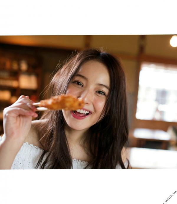 佐々木希 佐佐木希  佐々木希《かくしごと》精选写真集：清新灵动，解锁治愈系女神的居家视觉魅力第89张图片