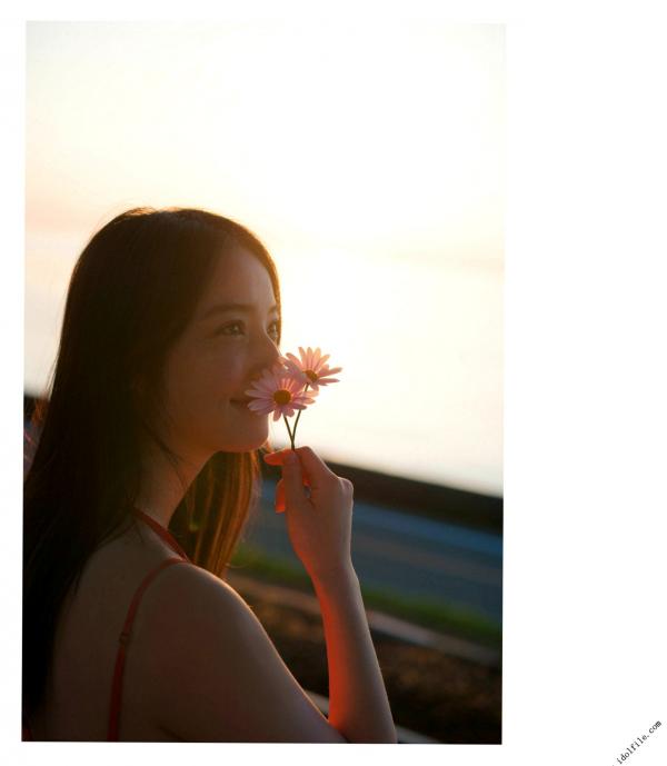 佐々木希 佐佐木希  佐々木希《かくしごと》精选写真集：清新灵动，解锁治愈系女神的居家视觉魅力第115张图片