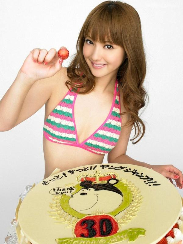 佐々木希 佐佐木希  佐佐木希写真集《天使之恋》清纯奥黛造型与冬日毛绒比基尼诱惑大赏第43张图片