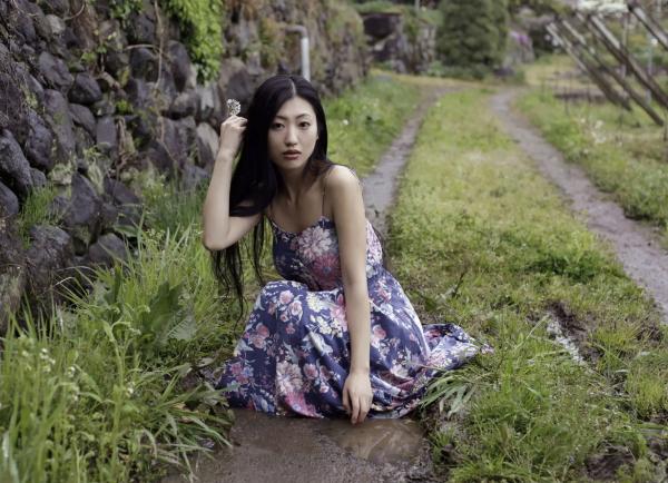 壇蜜 坛蜜  壇蜜 - 蔵のなかの：文艺教室与简约私房写真，尽显极致诱惑艺术美学第7张图片