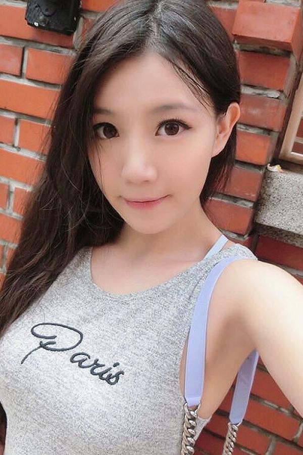 Angel Chan  Angel Chan 超甜美香港正妹 身材也太棒了吧第26张图片