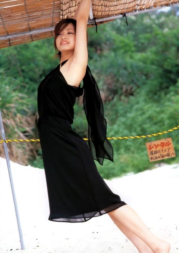 上戸彩 上户彩  PB写真集_上户彩《September Fourteenth》高清合集：清纯女神户外海滩唯美写真第5张图片