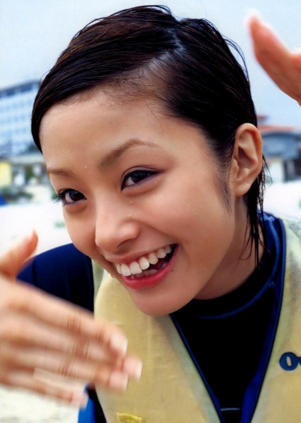 上戸彩 上户彩  PB写真集_上户彩《September Fourteenth》高清合集：清纯女神户外海滩唯美写真第10张图片