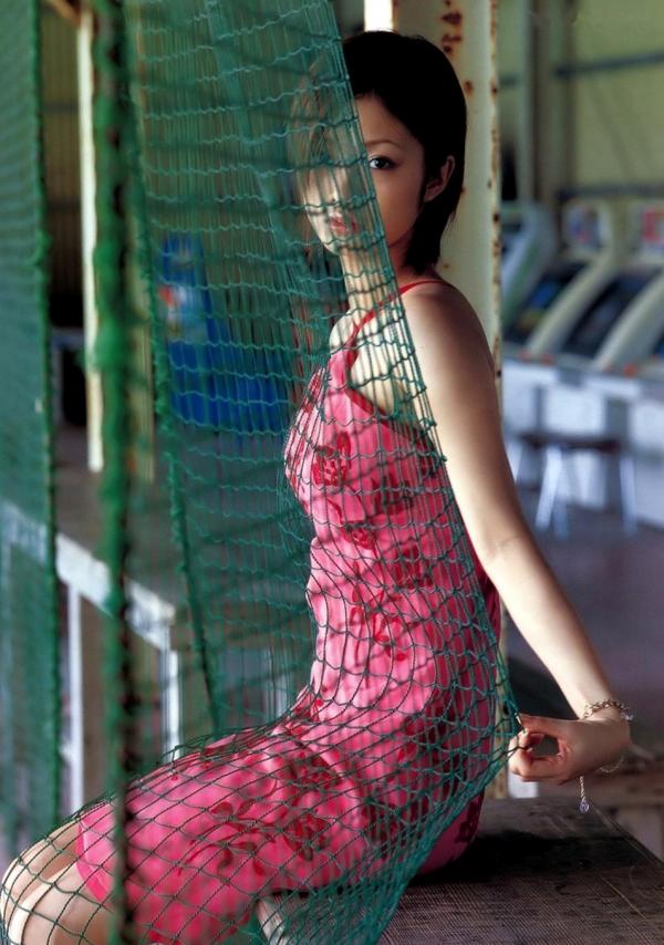 上戸彩 上户彩  PB写真集_上户彩《September Fourteenth》高清合集：清纯女神户外海滩唯美写真第24张图片