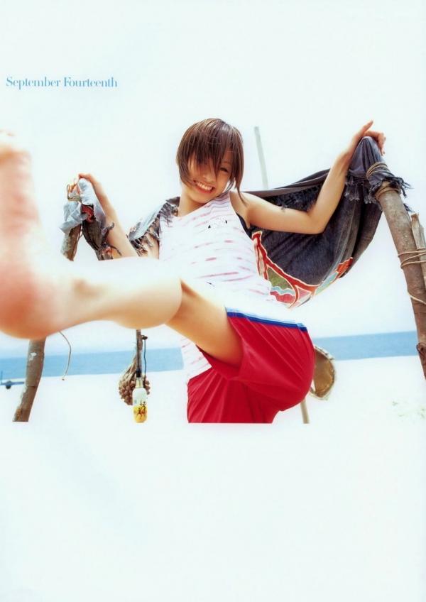 上戸彩 上户彩  PB写真集_上户彩《September Fourteenth》高清合集：清纯女神户外海滩唯美写真第63张图片