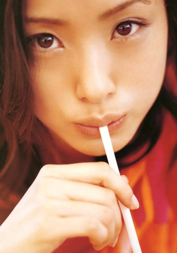 上戸彩 上户彩  PB写真集_上户彩《Breath》治愈系清纯写真，演绎公路旅拍与室内居家自然风情第29张图片