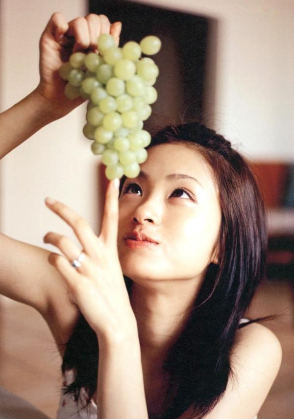 上戸彩 上户彩  PB写真集_上户彩《Breath》治愈系清纯写真，演绎公路旅拍与室内居家自然风情第59张图片