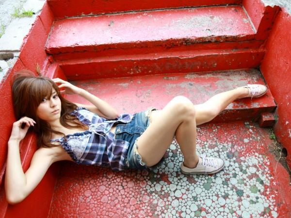 杉本有美   Sabra杉本有美《STARTING OVER》高清写真集：清新海边风情与时尚街拍，尽显绝美女神诱惑魅力第48张图片