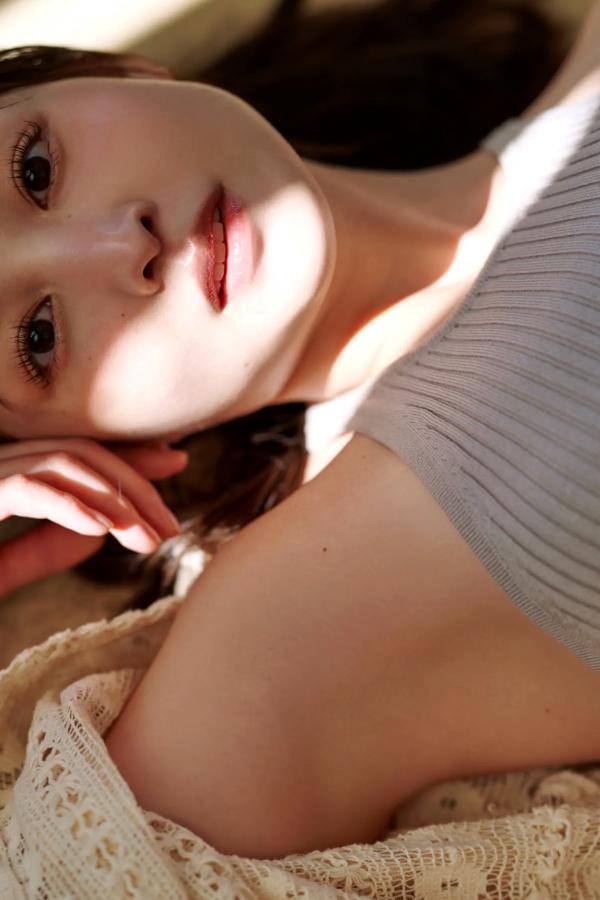 小池唯  小池唯《ずっとキミを待っていた》日系清纯湿身与阳光家居写真第27张图片