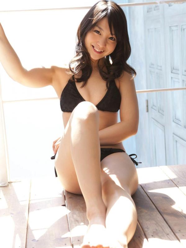 小池唯   小池唯《FOREVER 21》日本宅男女神甜美清纯比基尼私房写真集第27张图片