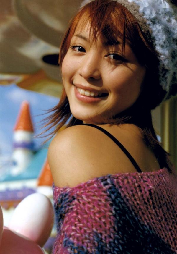 岩佐真悠子   PB写真集_岩佐真悠子《Sixteen Blue》沙滩比基尼湿身诱惑，清纯日本女神精选写真集 [83P]第16张图片