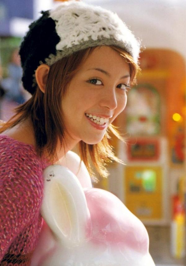 岩佐真悠子   PB写真集_岩佐真悠子《Sixteen Blue》沙滩比基尼湿身诱惑，清纯日本女神精选写真集 [83P]第19张图片