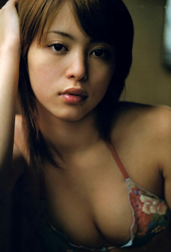 岩佐真悠子   PB写真集_岩佐真悠子《Sixteen Blue》沙滩比基尼湿身诱惑，清纯日本女神精选写真集 [83P]第45张图片
