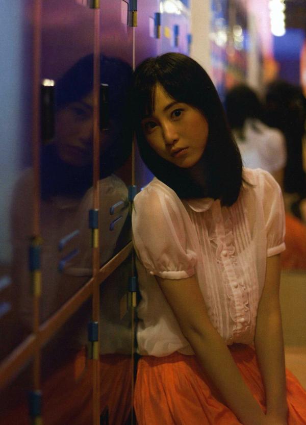 松井玲奈 松井玲奈  PB写真集_松井玲奈《Kingyo》日系纯欲校服制服美少女户外街拍写真第45张图片