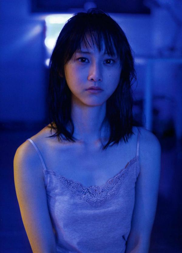 松井玲奈 松井玲奈  PB写真集_松井玲奈《Kingyo》日系纯欲校服制服美少女户外街拍写真第66张图片