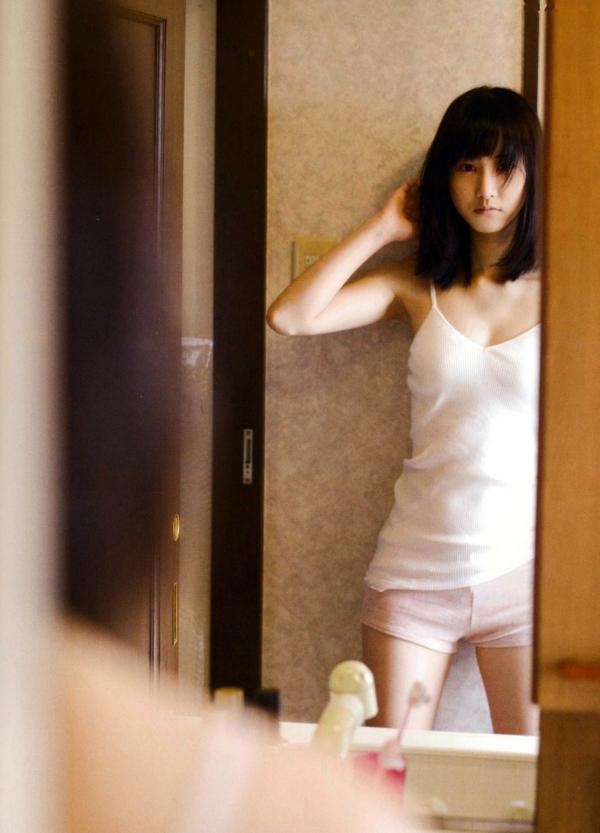 松井玲奈 松井玲奈  PB写真集_松井玲奈《Kingyo》日系纯欲校服制服美少女户外街拍写真第106张图片