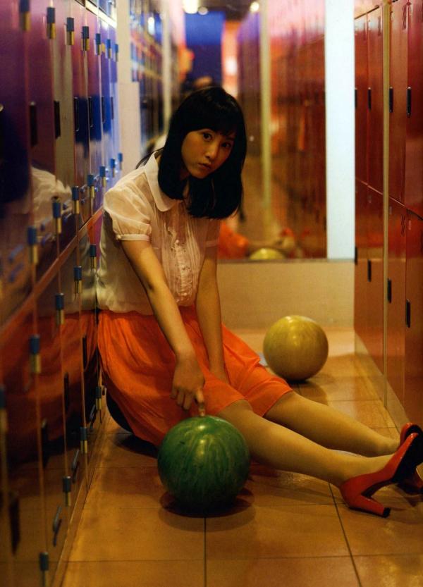 松井玲奈 松井玲奈  PB写真集_松井玲奈《Kingyo》日系纯欲校服制服美少女户外街拍写真第135张图片