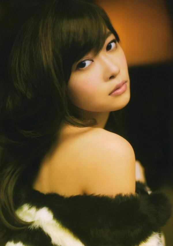指原莉乃 指原莉乃  PB写真集_指原莉乃《スキャンダル中毒》：日系唯美私房摄影，朦胧剪影下的多面魅力，清纯与成熟并存的极品大尺度写真第81张图片