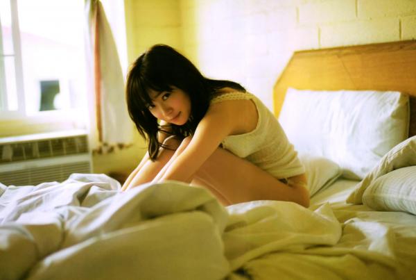指原莉乃 指原莉乃  PB写真集_指原莉乃《スキャンダル中毒》：日系唯美私房摄影，朦胧剪影下的多面魅力，清纯与成熟并存的极品大尺度写真第89张图片