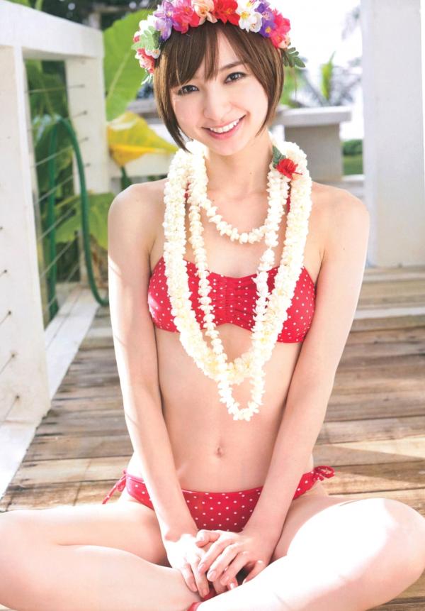 篠田麻里子 篠田麻里子  PB写真集_篠田麻里子《Memories》完全版_清纯甜美_夏日海滩泳池度假_湿身诱惑写真第2张图片