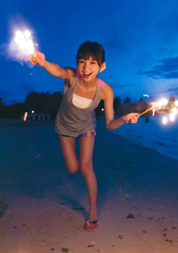 篠田麻里子 篠田麻里子  PB写真集_篠田麻里子《Memories》完全版_清纯甜美_夏日海滩泳池度假_湿身诱惑写真第19张图片