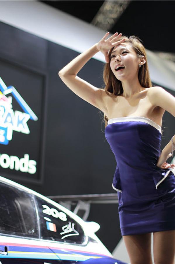 金泰希 金泰熙 金泰希 2015韩国国际车展美女车模第24张图片