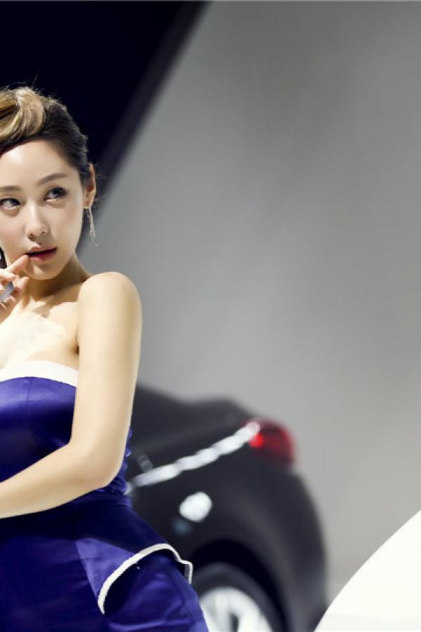 金泰希 金泰熙 金泰希 2015韩国国际车展美女车模第45张图片