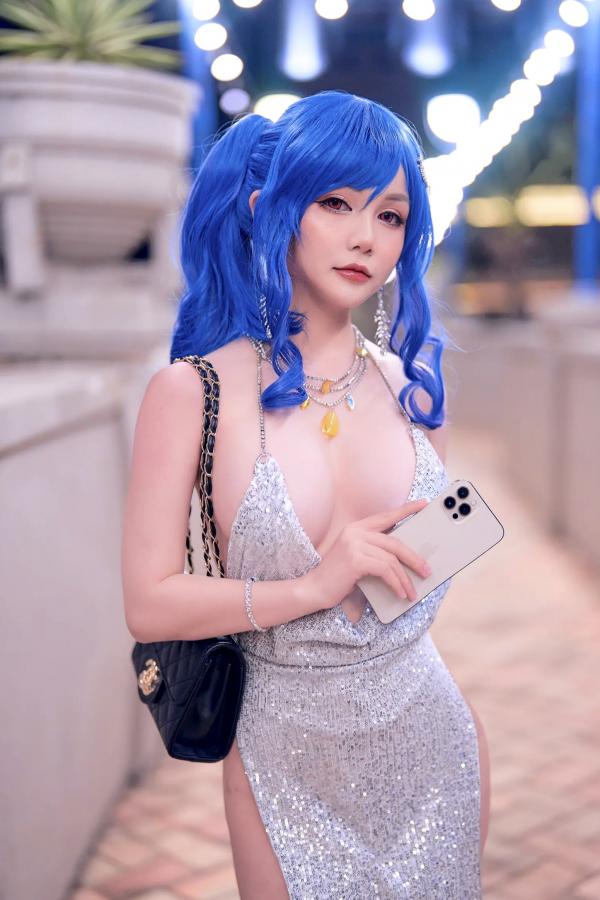 冯文娟 冯文娟  JOYCE - 圣路易斯 Cosplay 大尺度性感亮片礼服美图 [47P]第5张图片