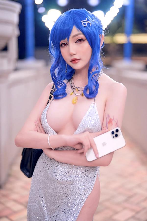 冯文娟 冯文娟  JOYCE - 圣路易斯 Cosplay 大尺度性感亮片礼服美图 [47P]第6张图片