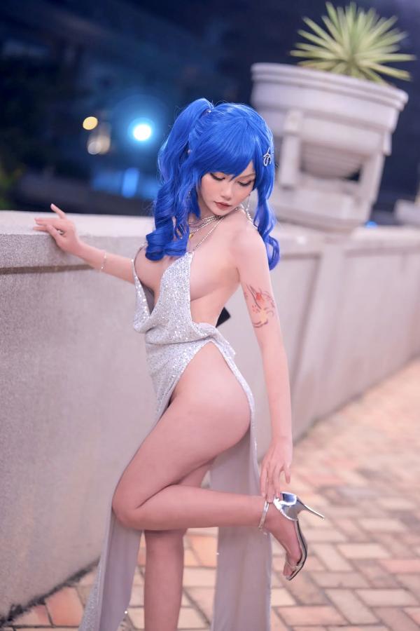 冯文娟 冯文娟  JOYCE - 圣路易斯 Cosplay 大尺度性感亮片礼服美图 [47P]第9张图片