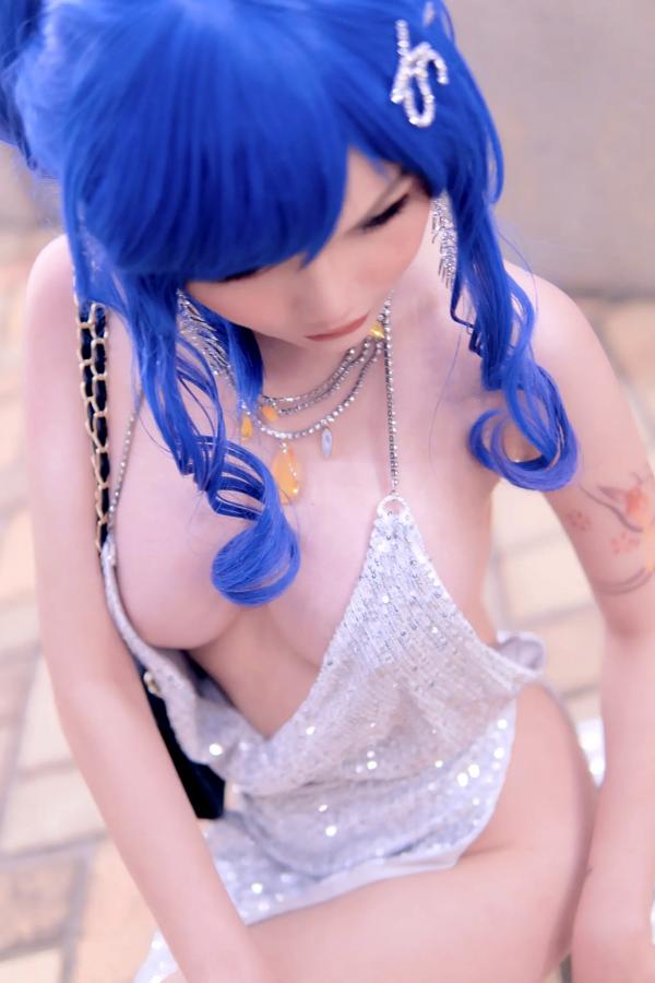 冯文娟 冯文娟  JOYCE - 圣路易斯 Cosplay 大尺度性感亮片礼服美图 [47P]第12张图片