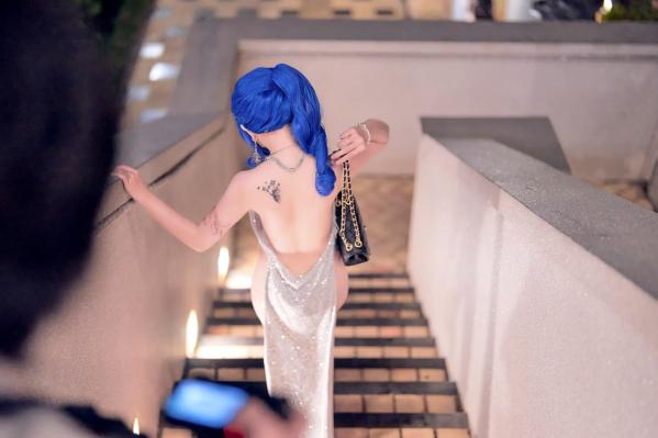 冯文娟 冯文娟  JOYCE - 圣路易斯 Cosplay 大尺度性感亮片礼服美图 [47P]第16张图片