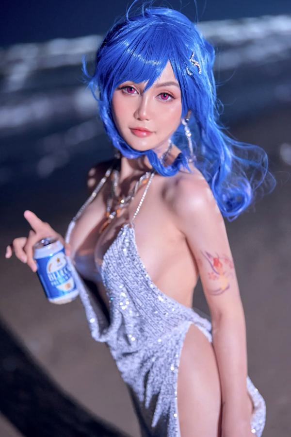 冯文娟 冯文娟  JOYCE - 圣路易斯 Cosplay 大尺度性感亮片礼服美图 [47P]第24张图片