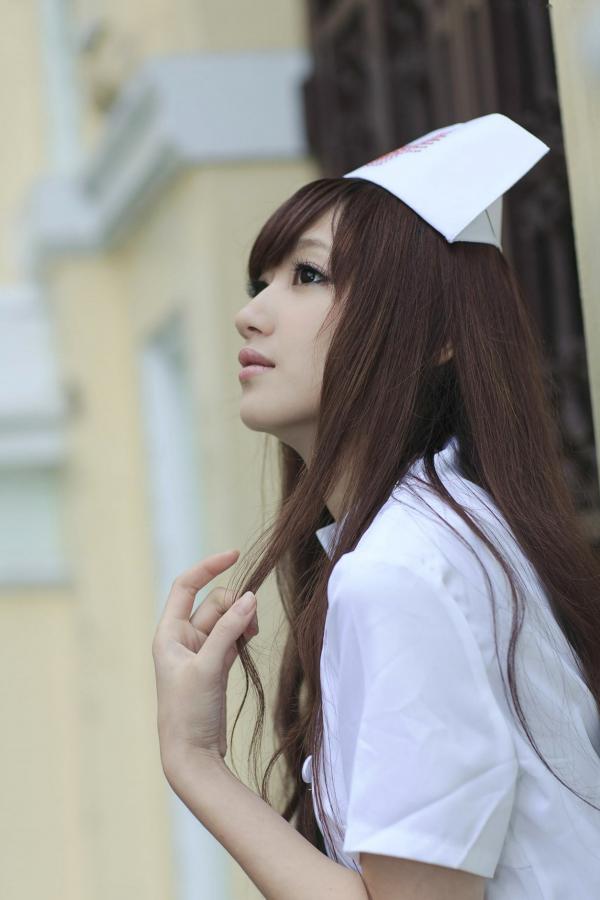 顾莉雅 顾莉雅  台湾正妹小雅台大医学院摄影：职场西装OL与清纯护士角色扮演外拍写真集第10张图片