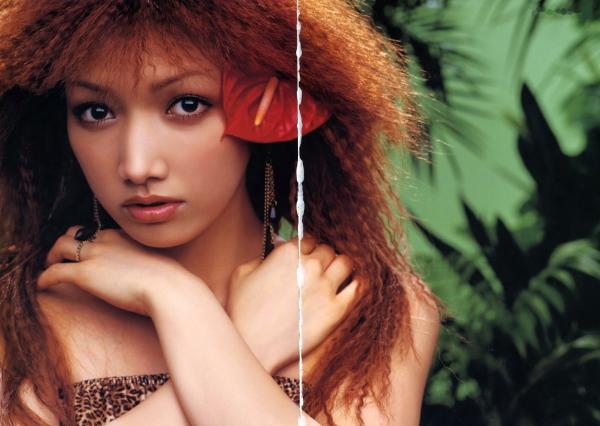 後藤真希 后藤真希  PB写真集_後藤真希《Dear...》户外漫步与简约私房，气质女神清纯与性感并存，经典日系写真集[32P]第5张图片