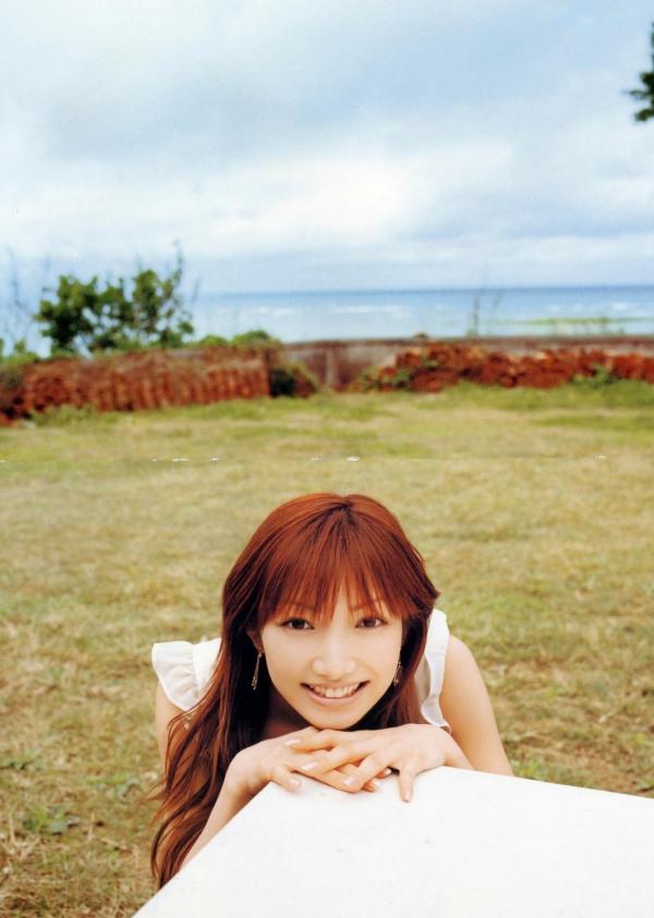 後藤真希 后藤真希  PB写真集_後藤真希《Dear...》户外漫步与简约私房，气质女神清纯与性感并存，经典日系写真集[32P]第15张图片