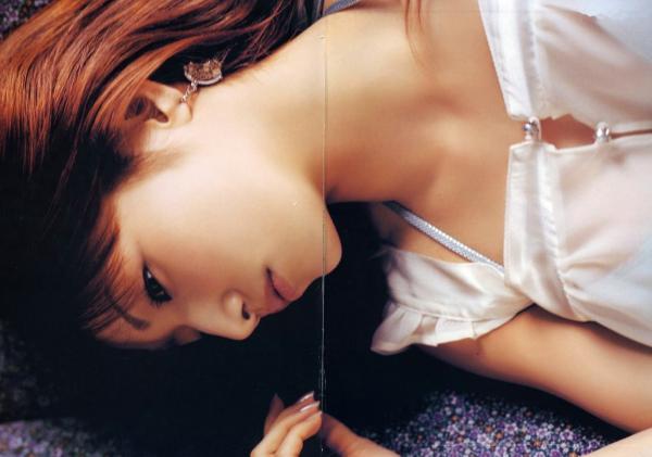 後藤真希 后藤真希  PB写真集_後藤真希《Dear...》户外漫步与简约私房，气质女神清纯与性感并存，经典日系写真集[32P]第26张图片