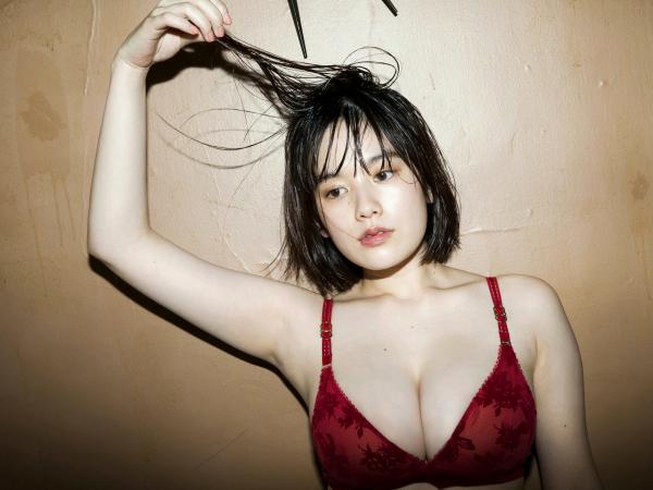 筧美和子 笕美和子  PB写真集_筧美和子「ザ・ランジェリー」高清套图，清新内衣与复古街拍，极致诱惑私房美照第61张图片